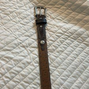 Boys Nocona western belt. Size 28. Like new. Ostrich print.